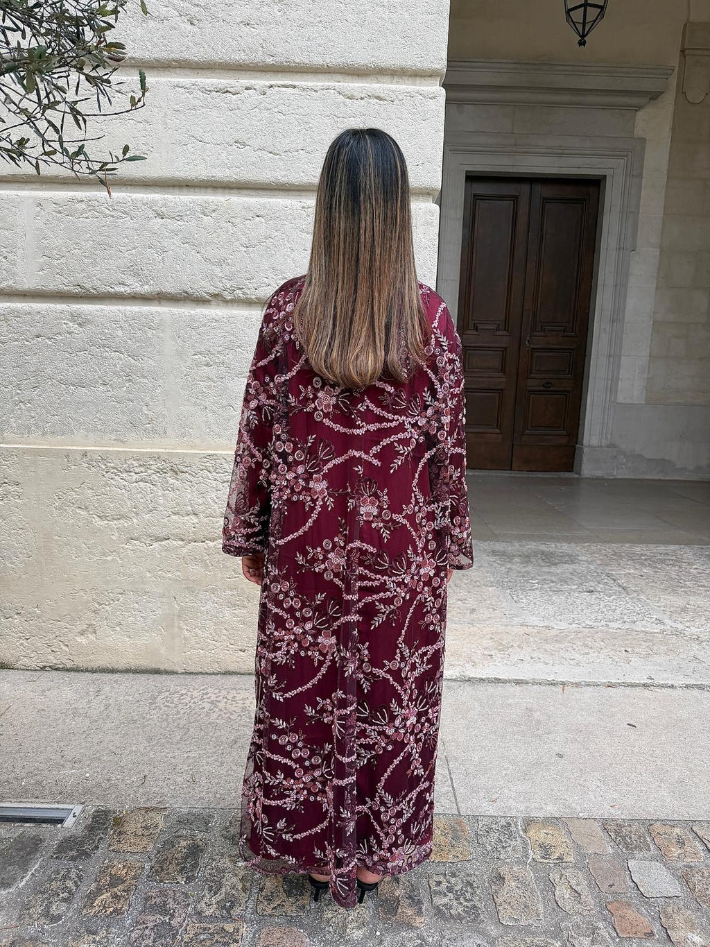 ABAYA KIRA