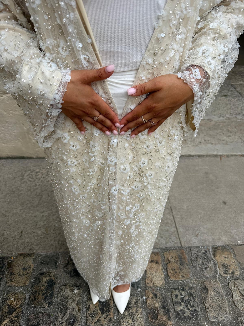 ABAYA SERA