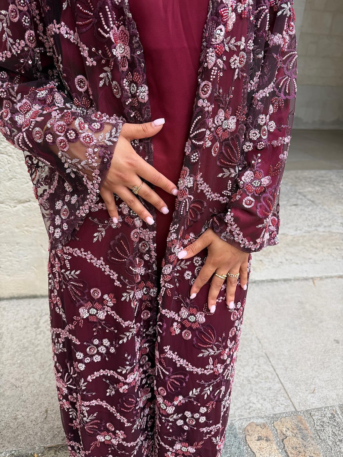 ABAYA KIRA