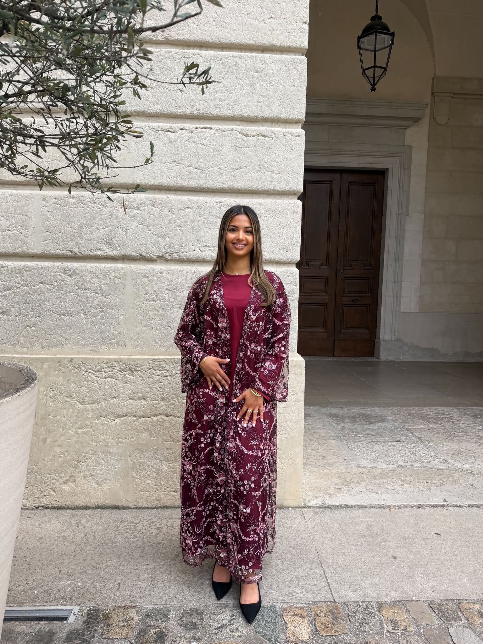ABAYA KIRA